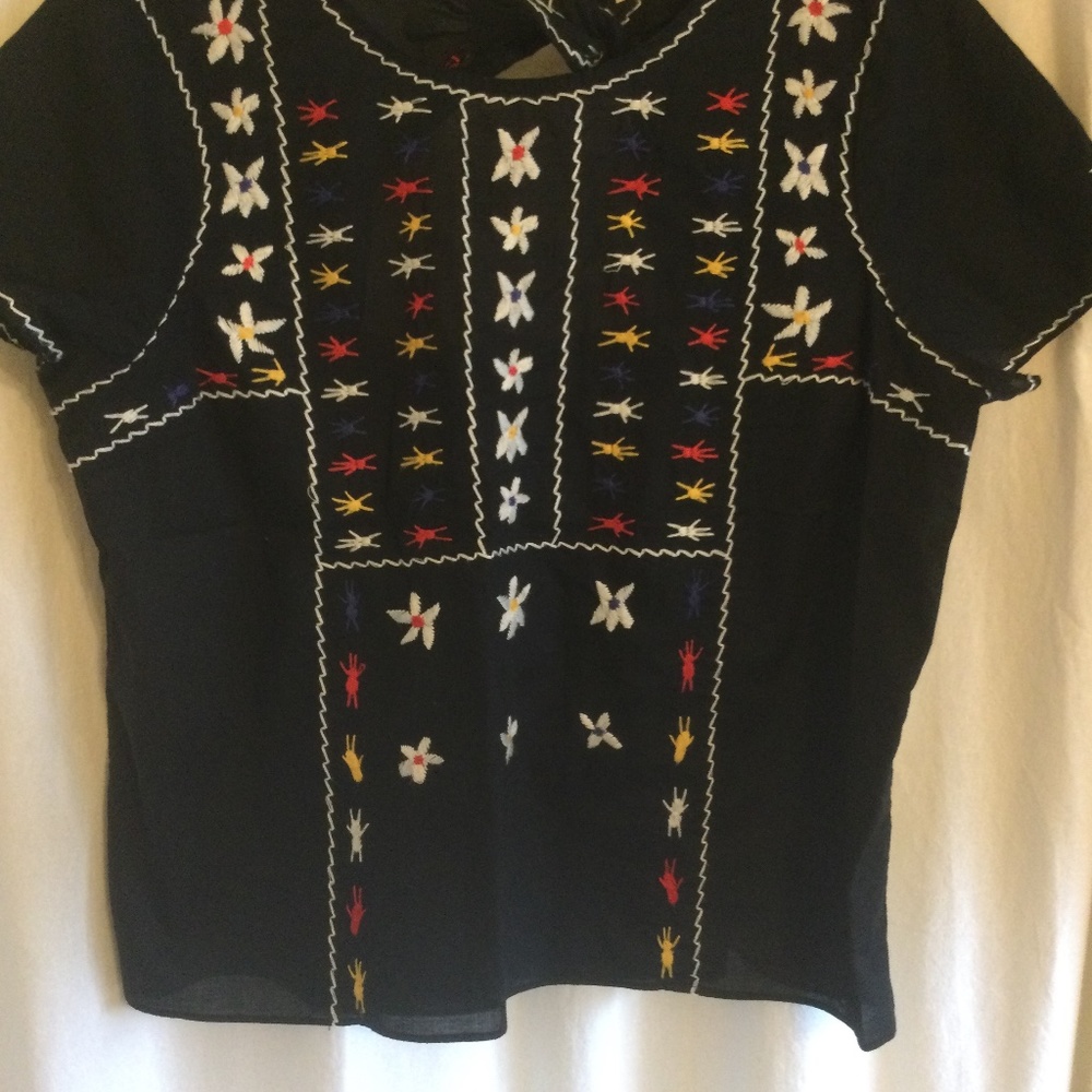 Madewell Black Embroidered Top in Size M
